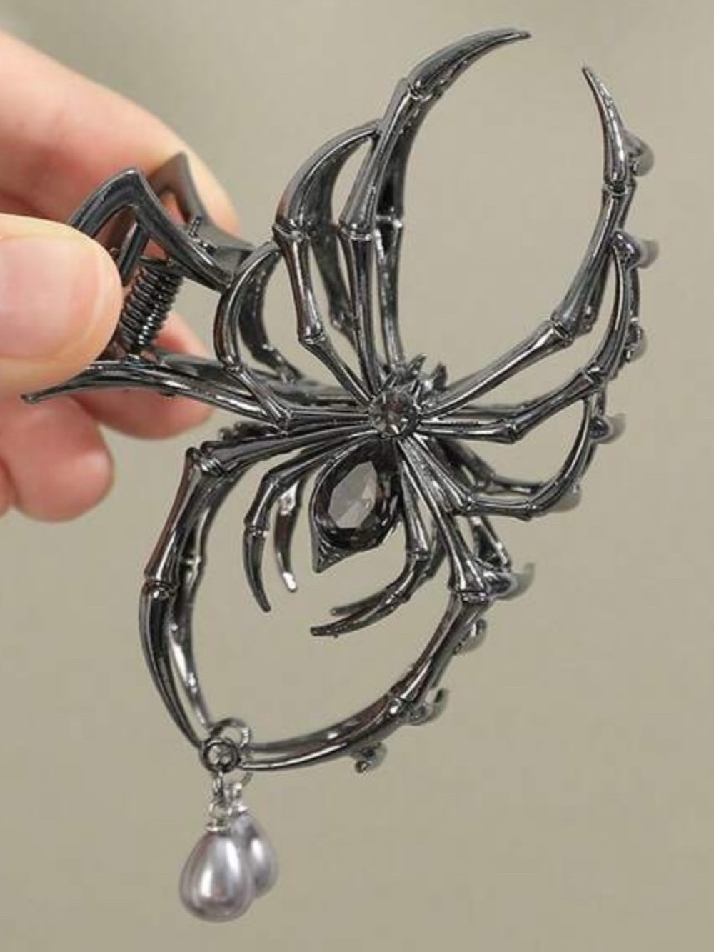 Gothic Black Spider Hair Clip with Pearl Drop B1-2